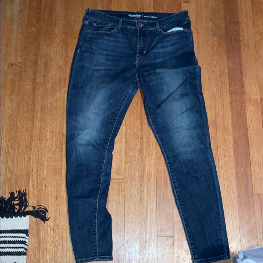 Levi Strauss & Co